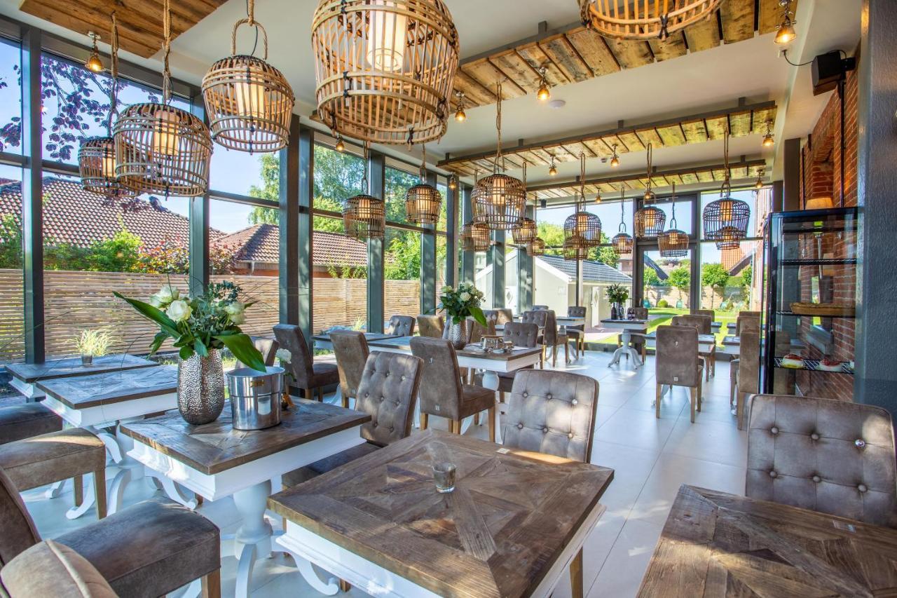 Hotel Achterum Greetsiel Ngoại thất bức ảnh